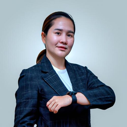 Create a hyper-realistic photograph of a 32-year-old woman wearing a suit, with an oval face, ...jpg