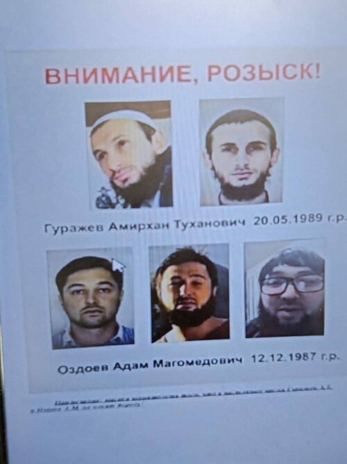 GJTVY-3XoAALz_6.jpg