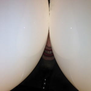Bottomlesspitdeathgrips.jpg