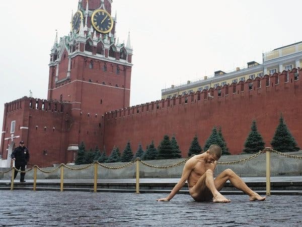 14mag-pavlensky-05-articleLarge-v4.jpg