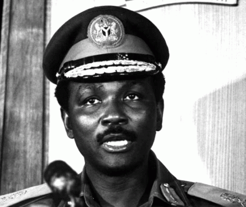 General_Yakubu_Gowon__www_igbofcous_co_uk_.gif