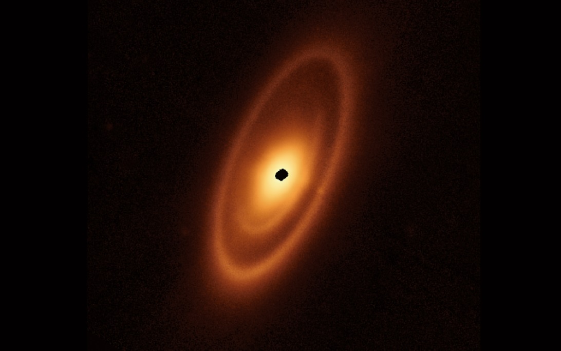 Astrónomos observan el enigmático cinturón de asteroides de la estrella Fomalhaut